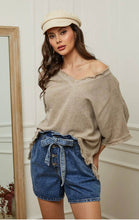 Load image into Gallery viewer, Linen blouse