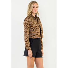 Load image into Gallery viewer, Cheetah Print Cropped Jacket