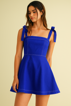 Load image into Gallery viewer, STRAP TIE FLOWY MINI DRESS