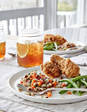 Load image into Gallery viewer, Southerner's Cookbook, The: Editors of Garden and Gun