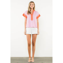 Load image into Gallery viewer, Contrast Trim Short Sleeve Top
