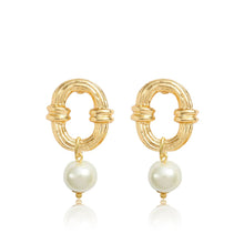 Load image into Gallery viewer, Creamy White Pearl Drop Ornamented Link Necklace
