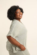 Load image into Gallery viewer, Linen Tunic
