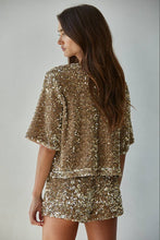 Load image into Gallery viewer, Woven Polyester Spandex Sequin Top

