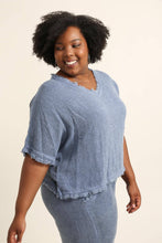 Load image into Gallery viewer, Linen Tunic
