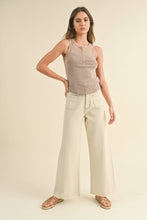 Load image into Gallery viewer, MMP1913   STRAIGHT WIDE LEG PANTS WITH FRONT POCKET
