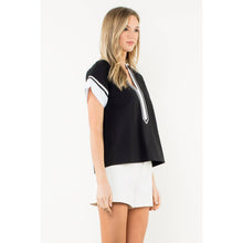 Load image into Gallery viewer, Contrast Trim Short Sleeve Top
