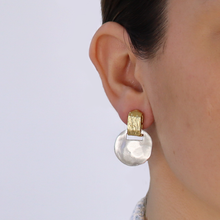 Load image into Gallery viewer, Mixed Metal Short Drop Earrings
