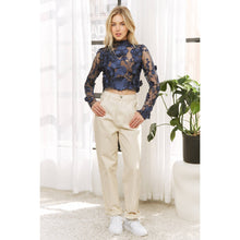 Load image into Gallery viewer, 3D FLOWER EMBROIDERY SLIM FIT CROP TOP
