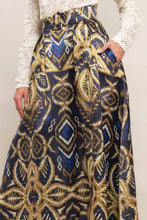 Load image into Gallery viewer, A printed woven maxi full skirt - IK7711
