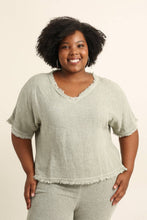 Load image into Gallery viewer, Linen Tunic
