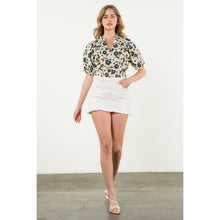 Load image into Gallery viewer, Puff Sleeve Flower Print Top
