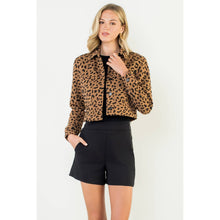 Load image into Gallery viewer, Cheetah Print Cropped Jacket
