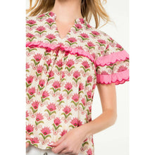 Load image into Gallery viewer, Short Sleeve Floral Print Top
