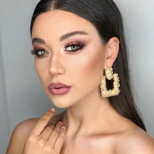 Load image into Gallery viewer, Luxe Gold Square Earrings
