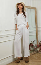 Load image into Gallery viewer, Linen blouse
