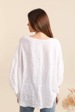 Load image into Gallery viewer, Blouse with Flower
