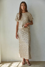 Load image into Gallery viewer, Woven Polyester Sequin Round Neck Short Sleeve Top
