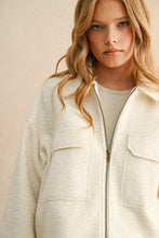 Load image into Gallery viewer, J5299ST   BIG POCKET FRONT ZIPPER CLOSURE JACKET
