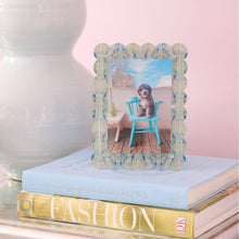Load image into Gallery viewer, Wintergreen Acrylic Picture Frame
