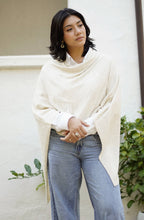Load image into Gallery viewer, Cashmere Poncho Oatmeal 
