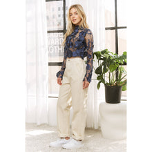 Load image into Gallery viewer, 3D FLOWER EMBROIDERY SLIM FIT CROP TOP
