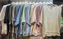 Load image into Gallery viewer, Linen Tunic
